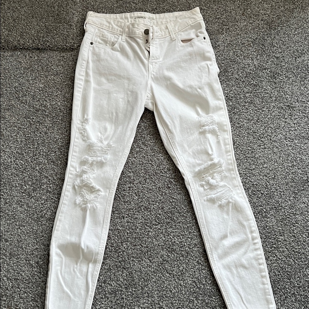 Old Navy White Distressed Skinny Jeans